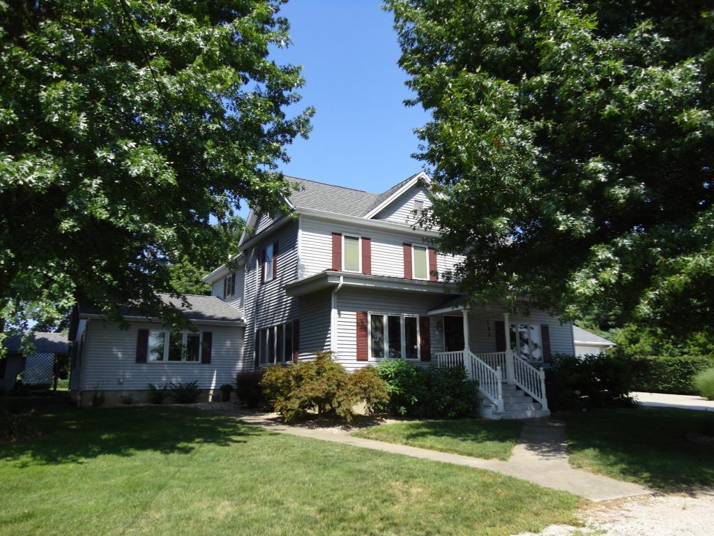 1537 State Highway 16, Shelbyville, IL 62565