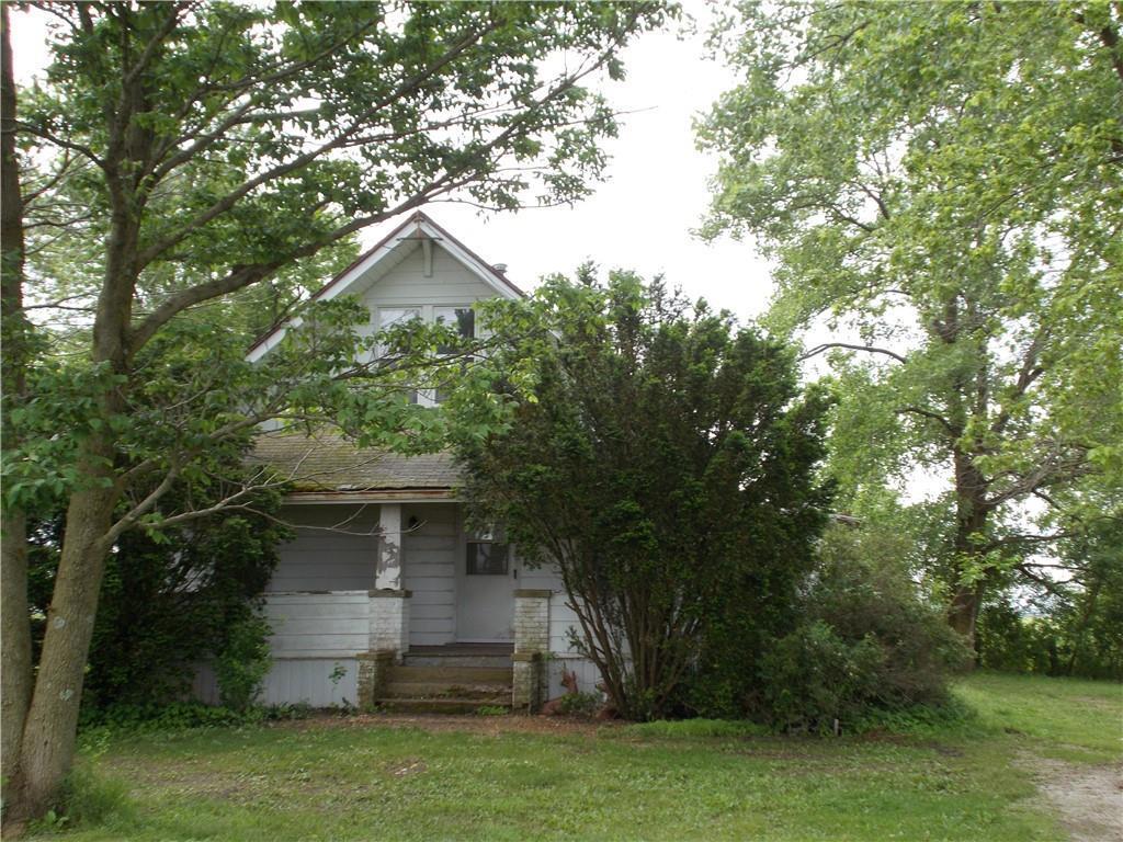 1892 E 2200 Rd., Findlay, IL 62534
