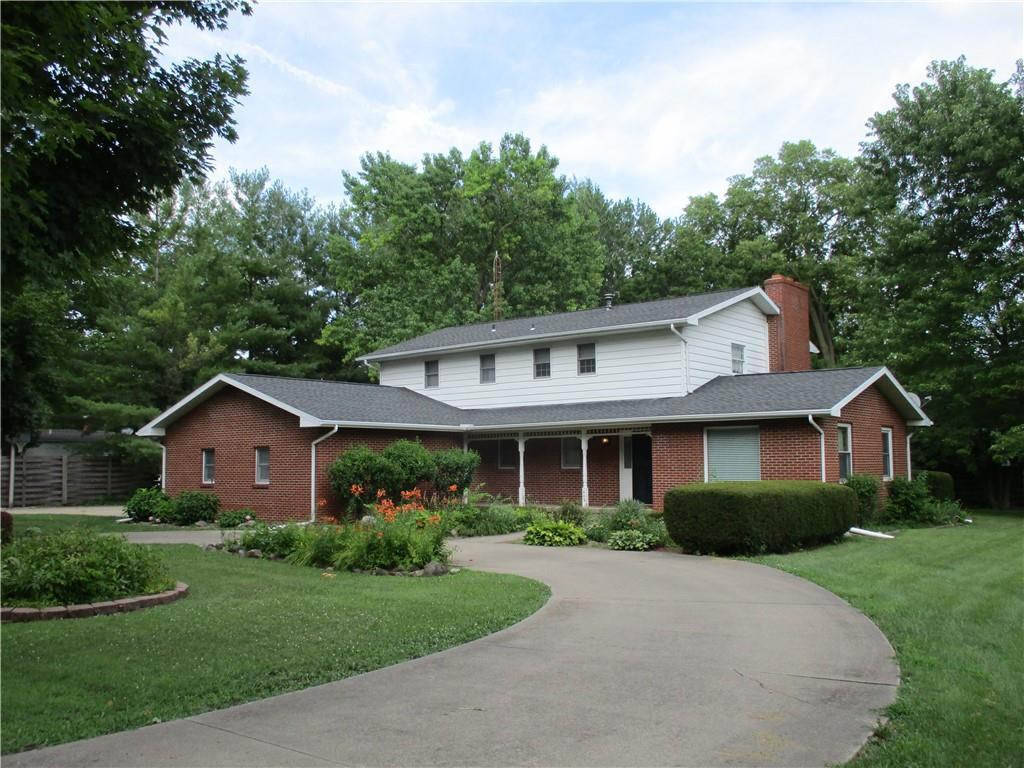 409 N Douglas St., Shelbyville, IL 62565