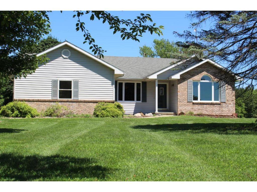 1184 N 1300 Rd., Shelbyville, IL 62565