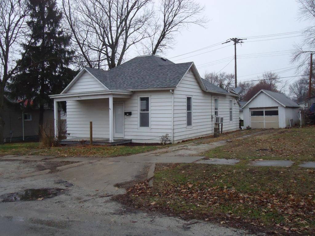 511 W 3rd St., Shelbyville, IL 62565