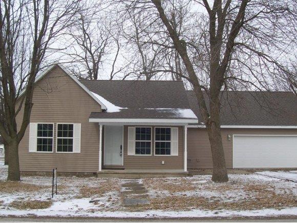 103 N Ninth, Shelbyville, IL 62565