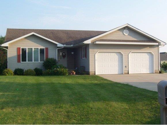 1614 N Third, Shelbyville, IL 62565