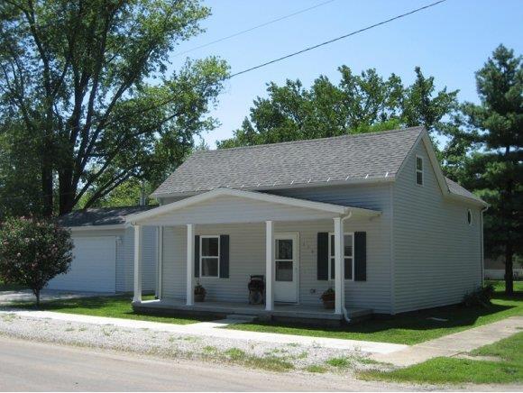 106 W 2nd, Findlay, IL 62534