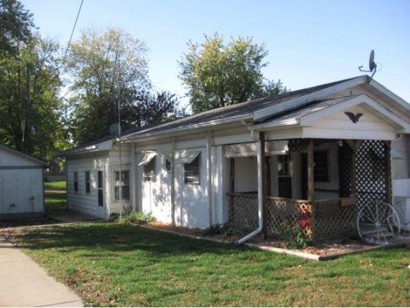 914 W 9th, Shelbyville, IL 62565