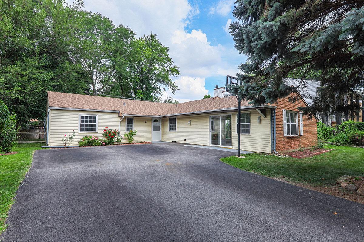 269 Seabury Rd., Bolingbrook, IL 60440