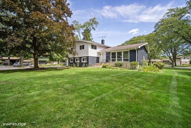 900 S Emerson Ct., Mount Prospect, IL 60056