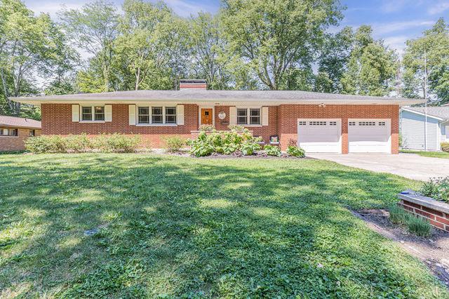 709 W Woodland Dr., St. Joseph, IL 61873