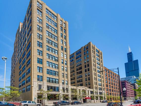 728 W Jackson Blvd. #418, Chicago, IL 60661