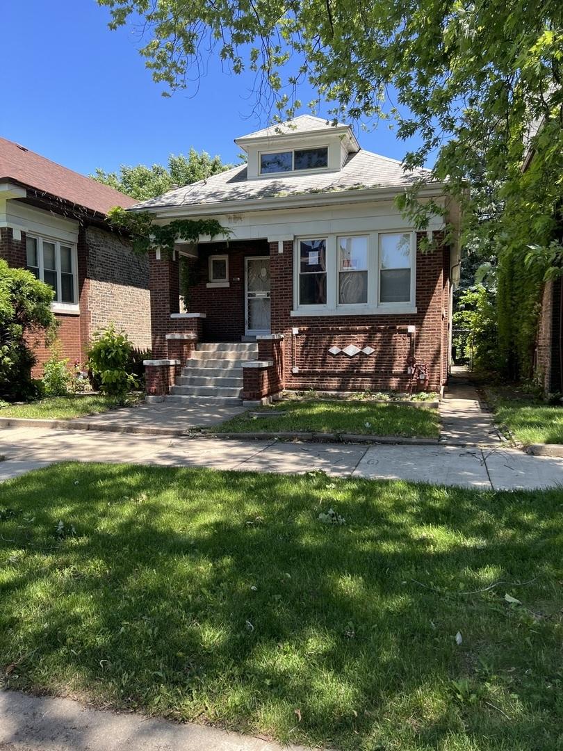 6117 S Maplewood Ave., Chicago, IL 60629