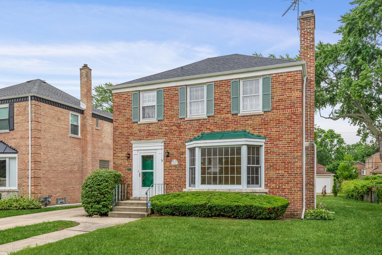 4941 Lunt Ave., Skokie, IL 60077