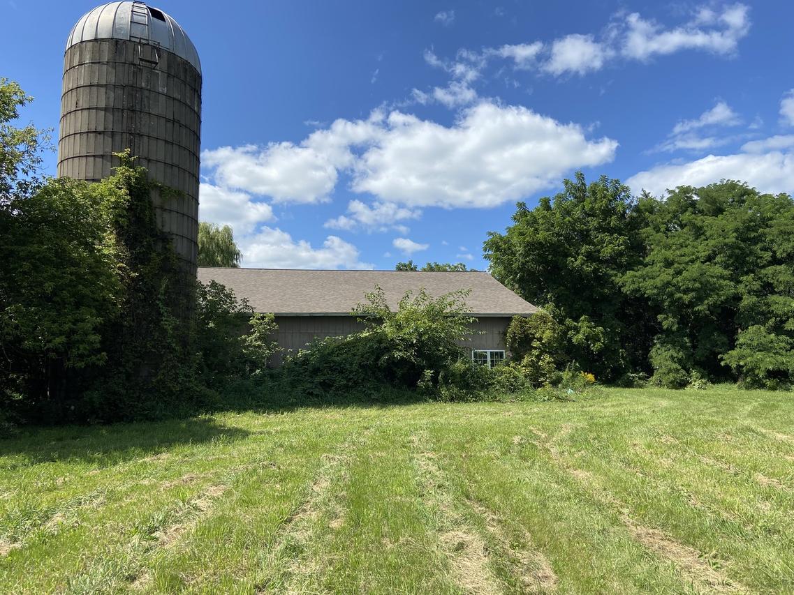5409 Pagles Rd., Chemung, IL 60033