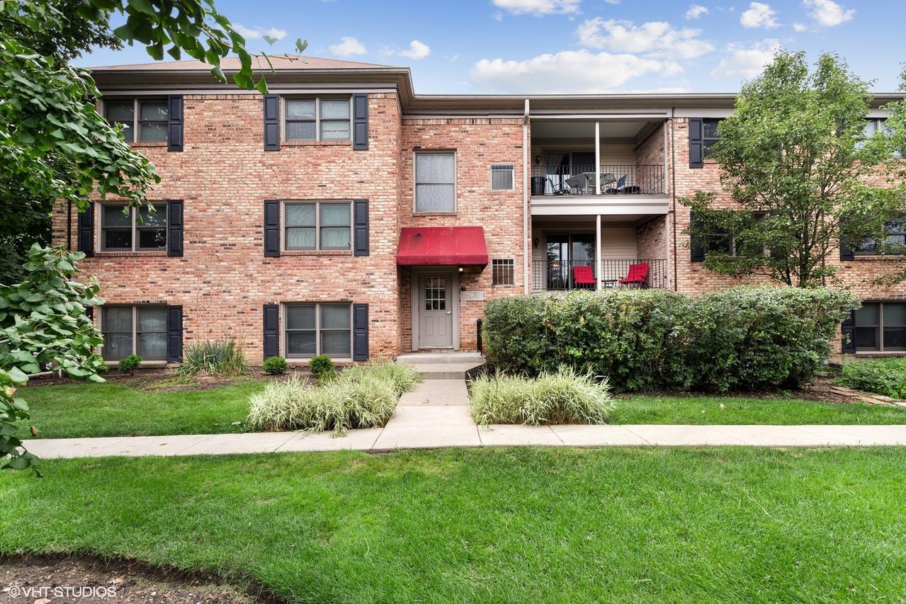 1750 Fayette Walk #F, Hoffman Estates, IL 60169