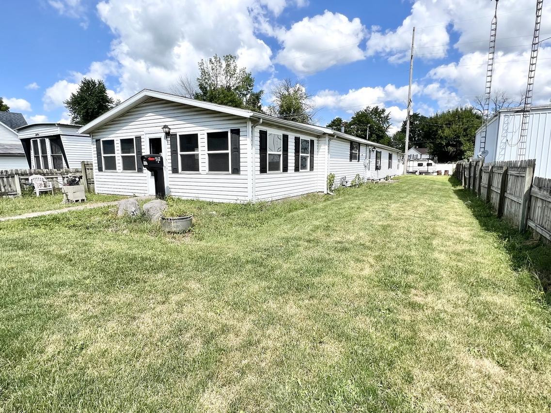 110 W Main St., Piper City, IL 60959