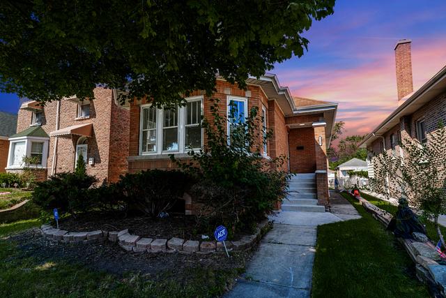 8346 S Dante Ave., Chicago, IL 60619