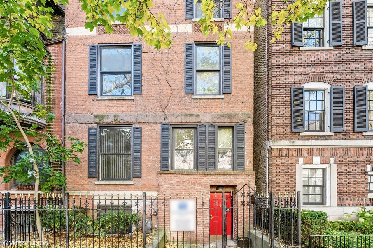 55 E Cedar St., Chicago, IL 60611
