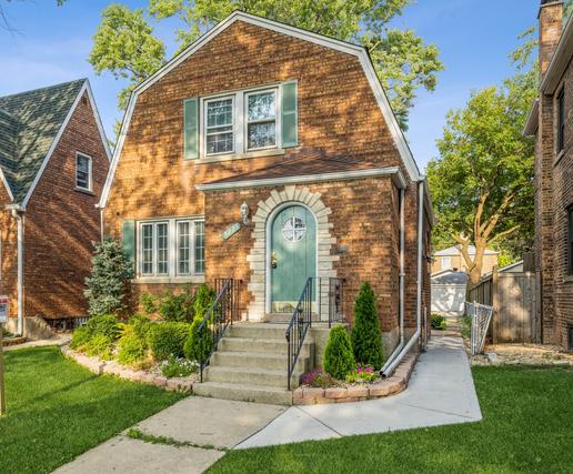 5225 S Massasoit Ave., Chicago, IL 60638