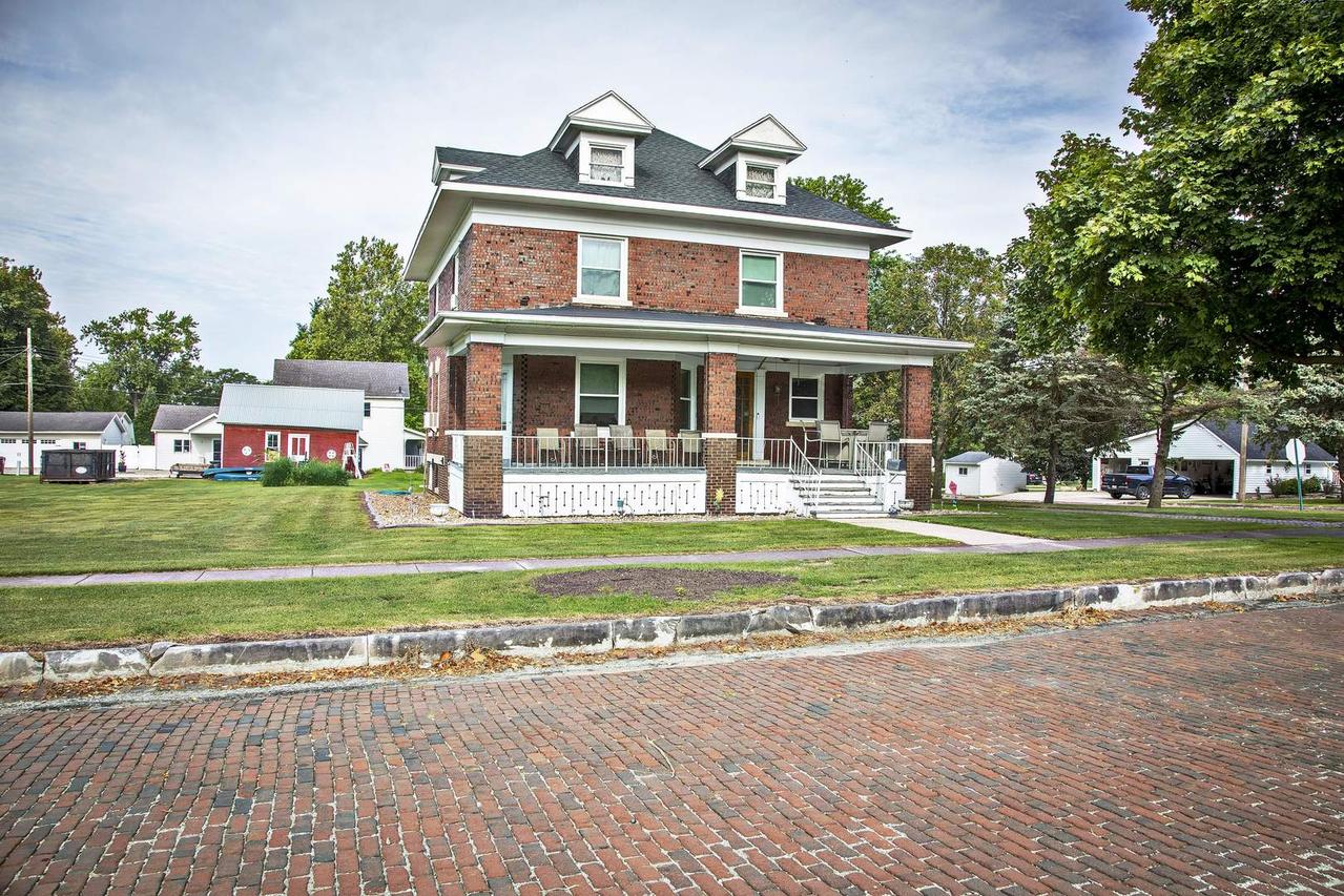 331 N Sangamon Ave., Gibson City, IL 60936