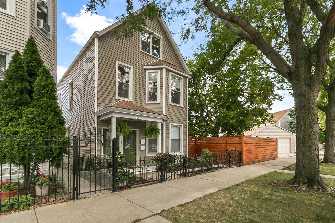 3051 N Drake Ave., Chicago, IL 60618
