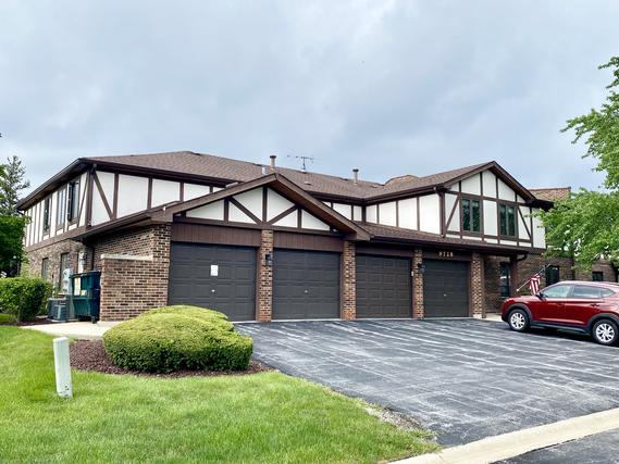 9728 Mill Ct. #E2, Palos Park, IL 60464