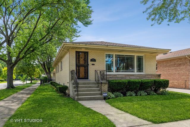 6800 N Sauganash Ave., Chicago, IL 60646