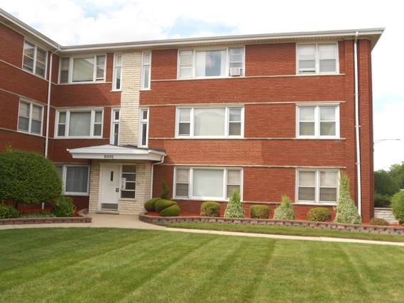 8000 S Pulaski Rd. #301, Chicago, IL 60652