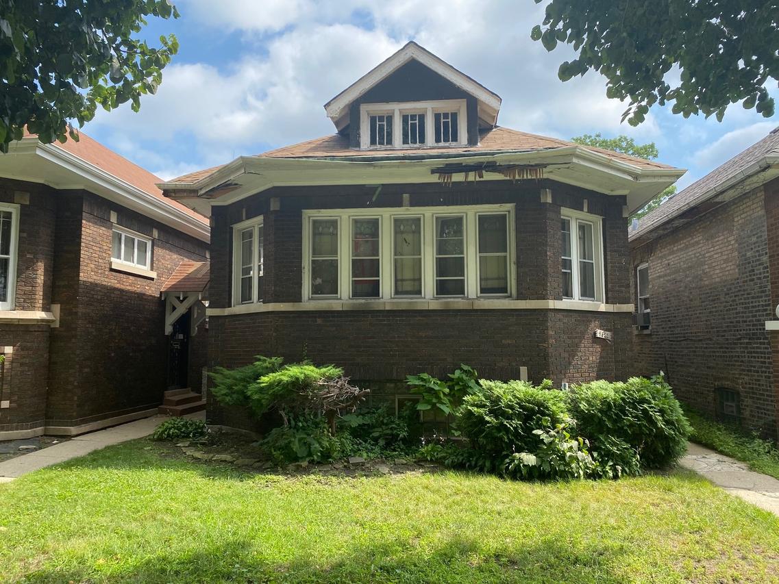 [Address Hidden by Seller], Chicago, IL 60619