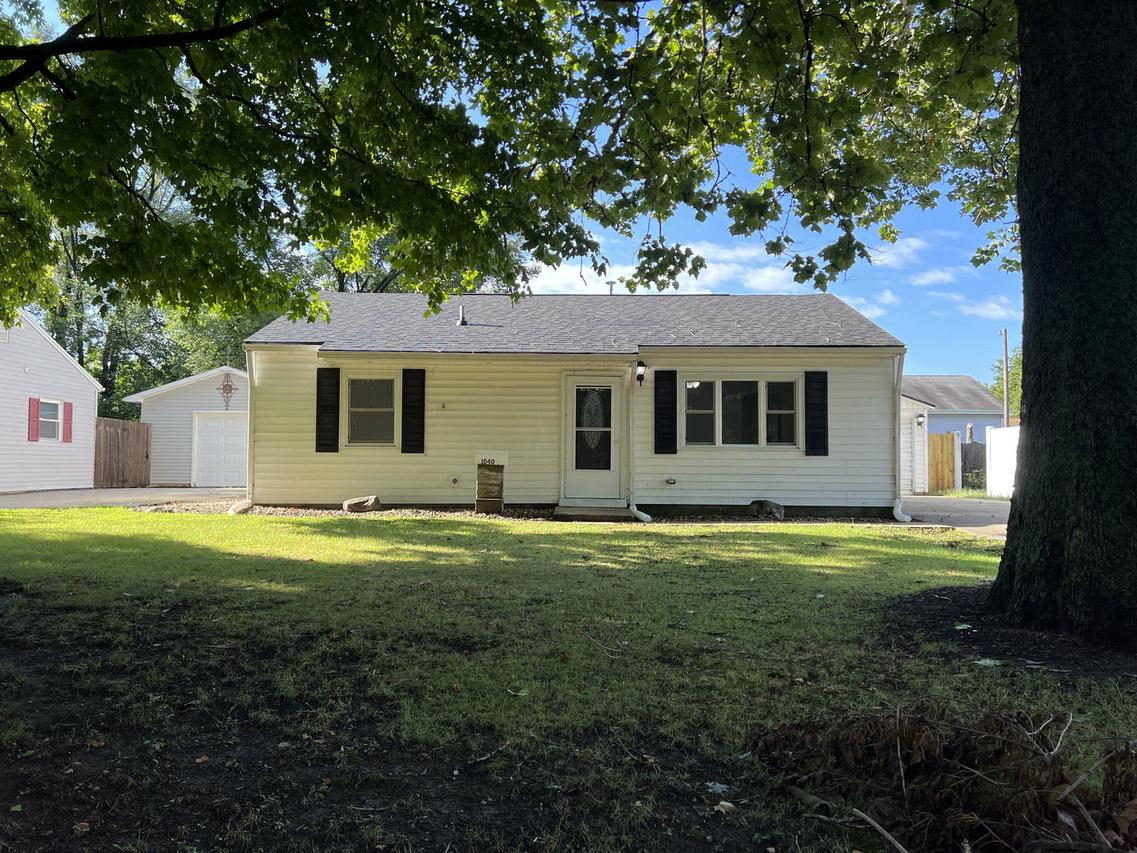 1040 Eastview Dr., Rantoul, IL 61866