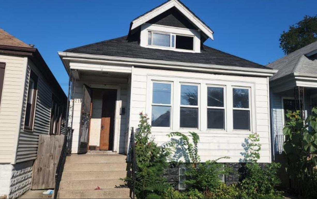 7219 S Winchester Ave., Chicago, IL 60636