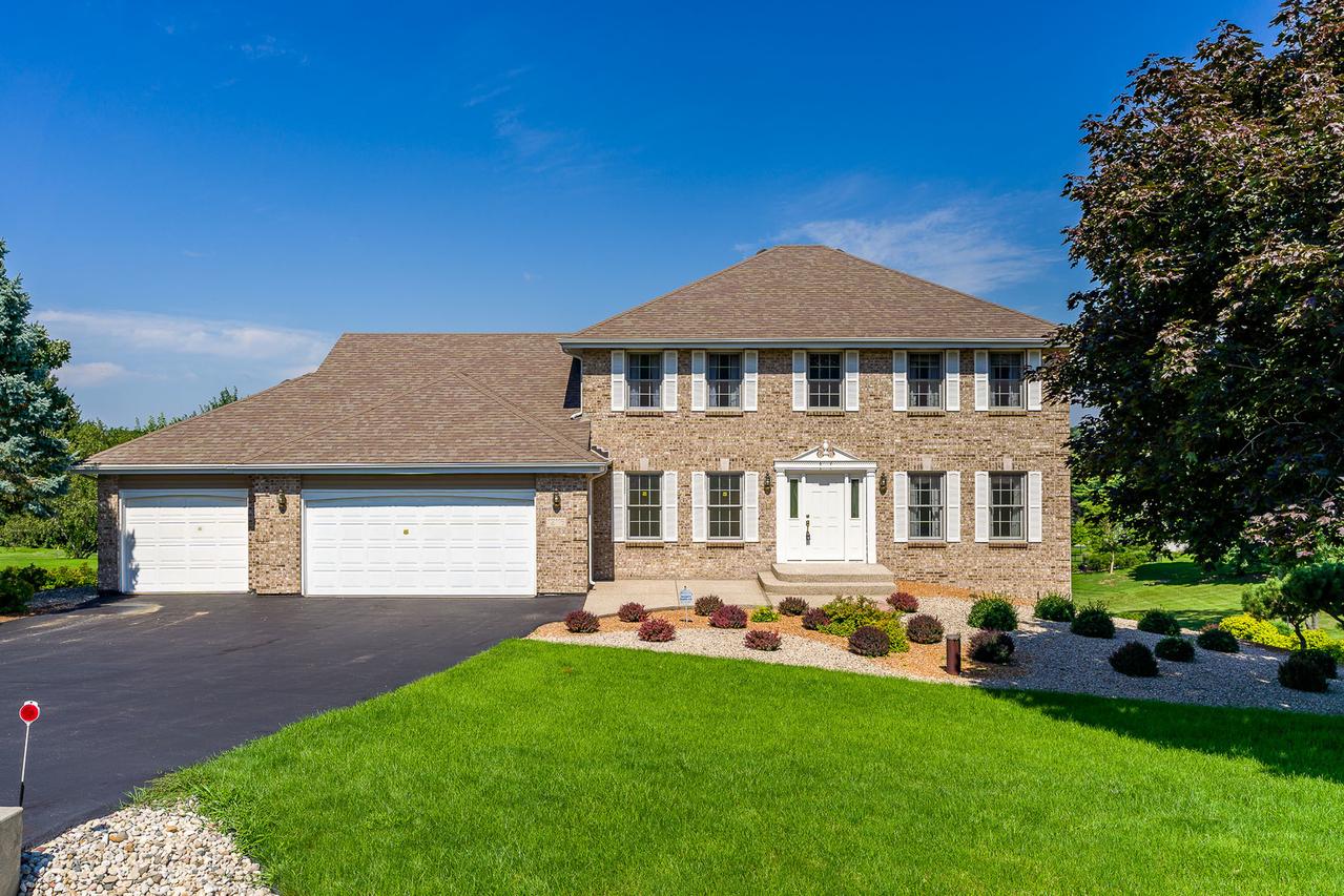 12116 Carberry Ln., Roscoe, IL 61073