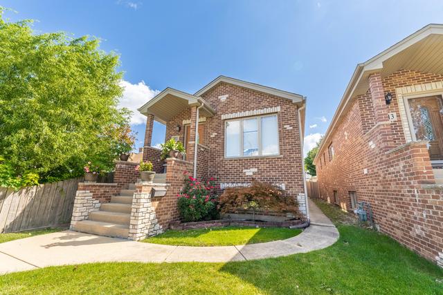 4811 S Linder Ave., Chicago, IL 60638