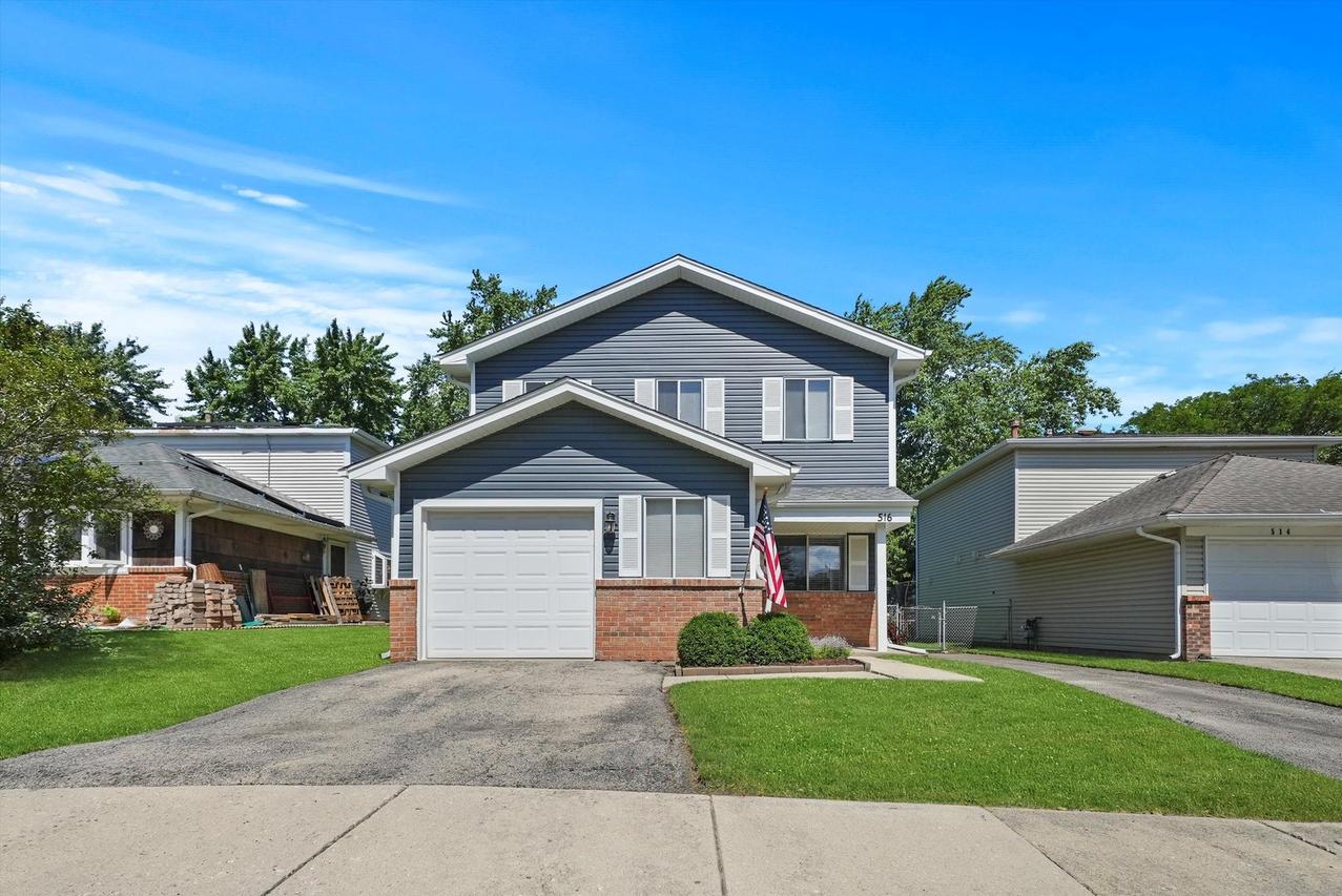516 Princeton Dr., Bolingbrook, IL 60440