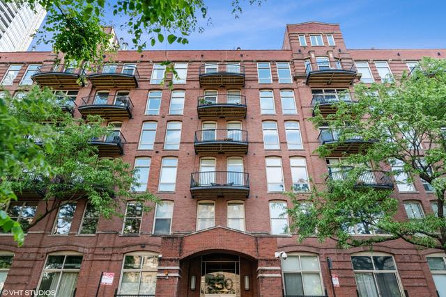 550 N Kingsbury St. #621, Chicago, IL 60654