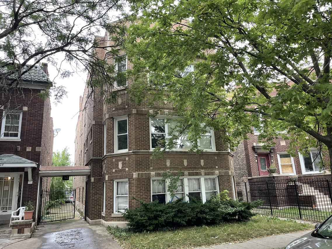 5426 W Jackson Blvd., Chicago, IL 60644