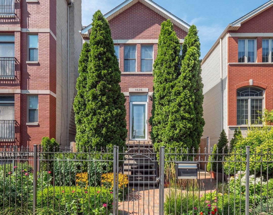 1526 W Ohio St., Chicago, IL 60642