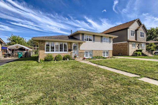 10403 Barnard Dr., Chicago Ridge, IL 60415