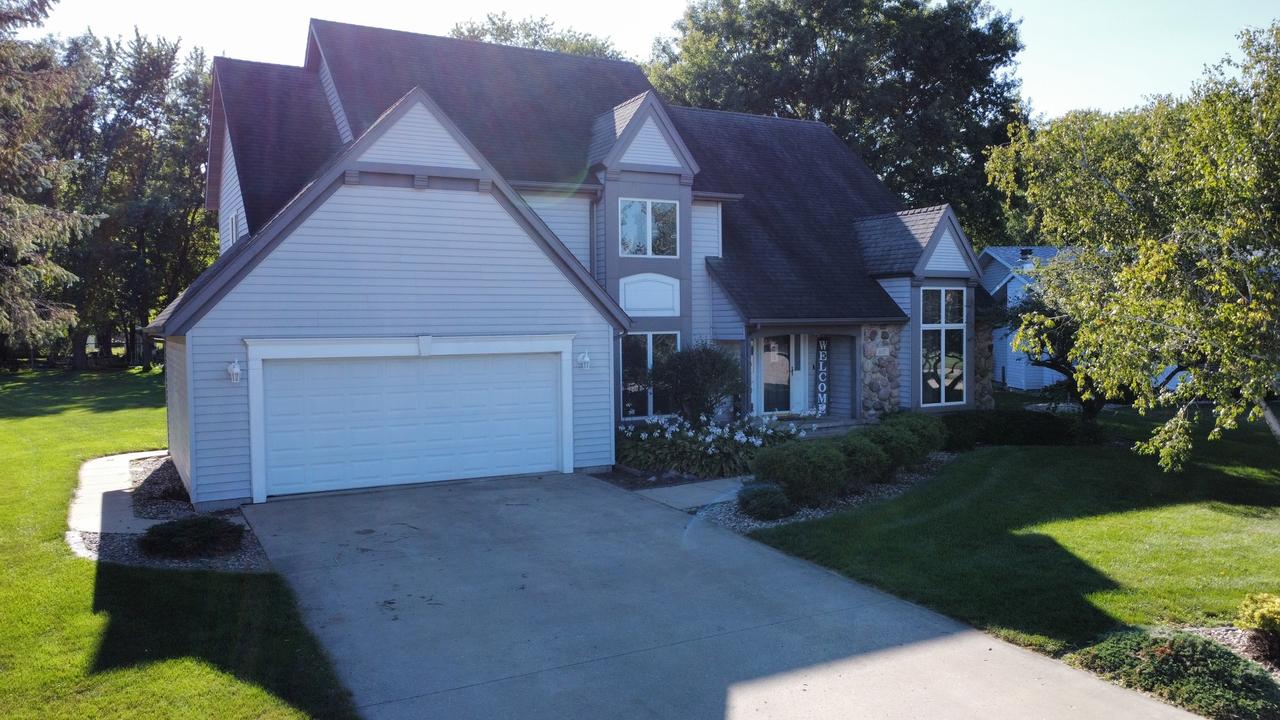 107 S Loveridge Ln., Watseka, IL 60970