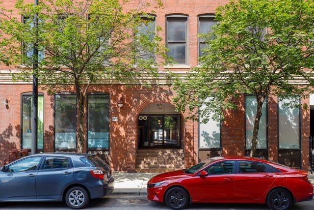 400 S Green St. #201, Chicago, IL 60607