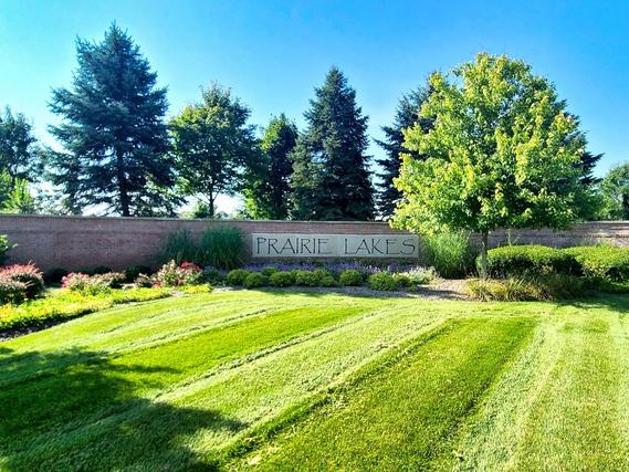5N148 Goldenrod Dr., St. Charles, IL 60175