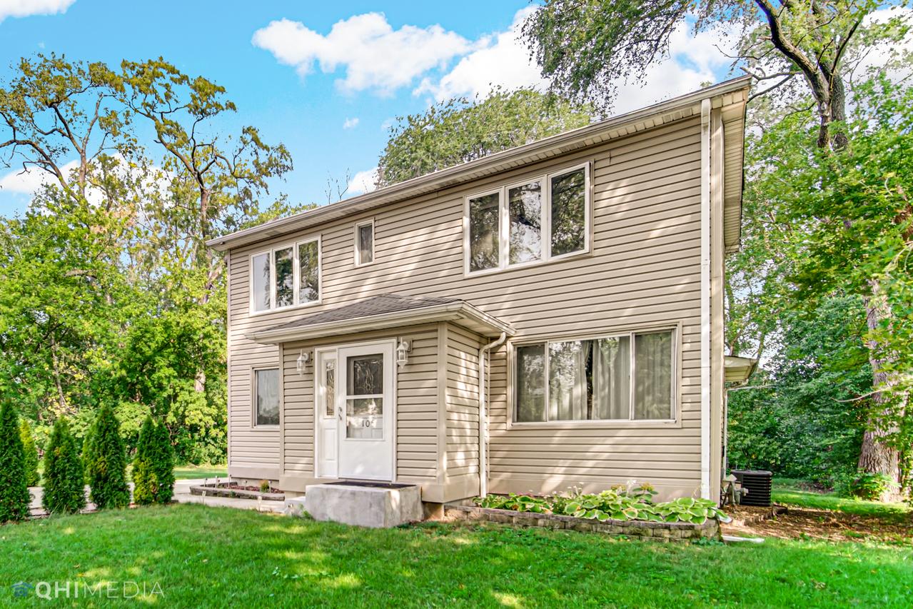105 E Red Oak Ave., Bensenville, IL 60106