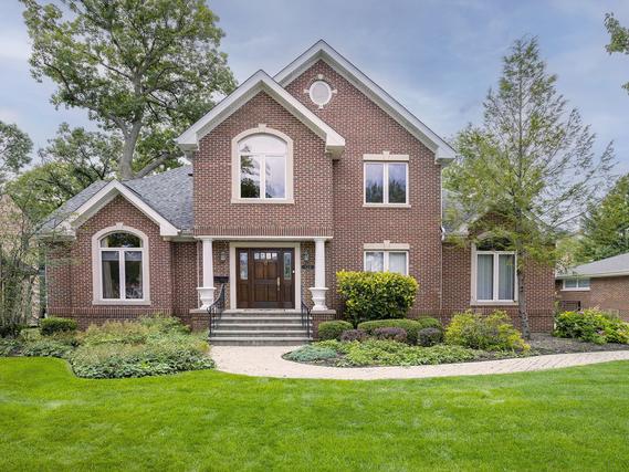 928 S Home Ave., Park Ridge, IL 60068