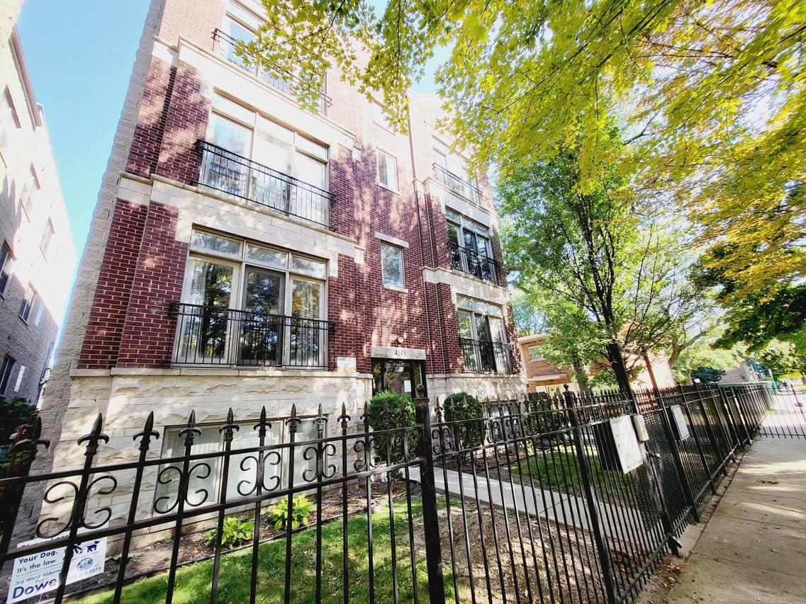 4145 S Wabash Ave. #1N, Chicago, IL 60653
