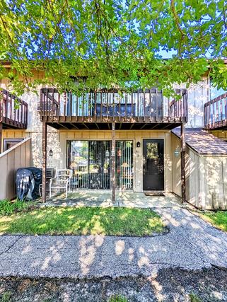 61 Aspen Colony St. #3, Fox Lake, IL 60020