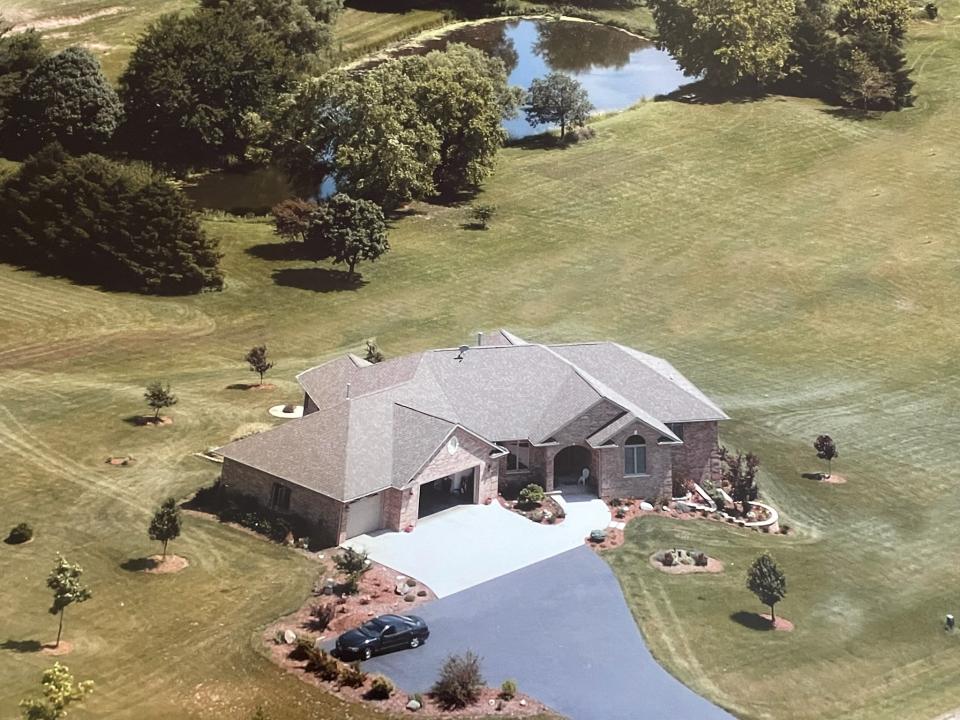 7941 N Kylewood Dr., Stillman Valley, IL 61084