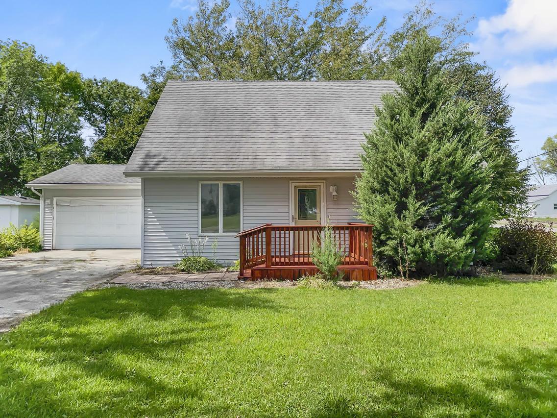 228 N Hamilton St., Gilman, IL 60938