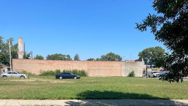 4002 W West End Ave., Chicago, IL 60624