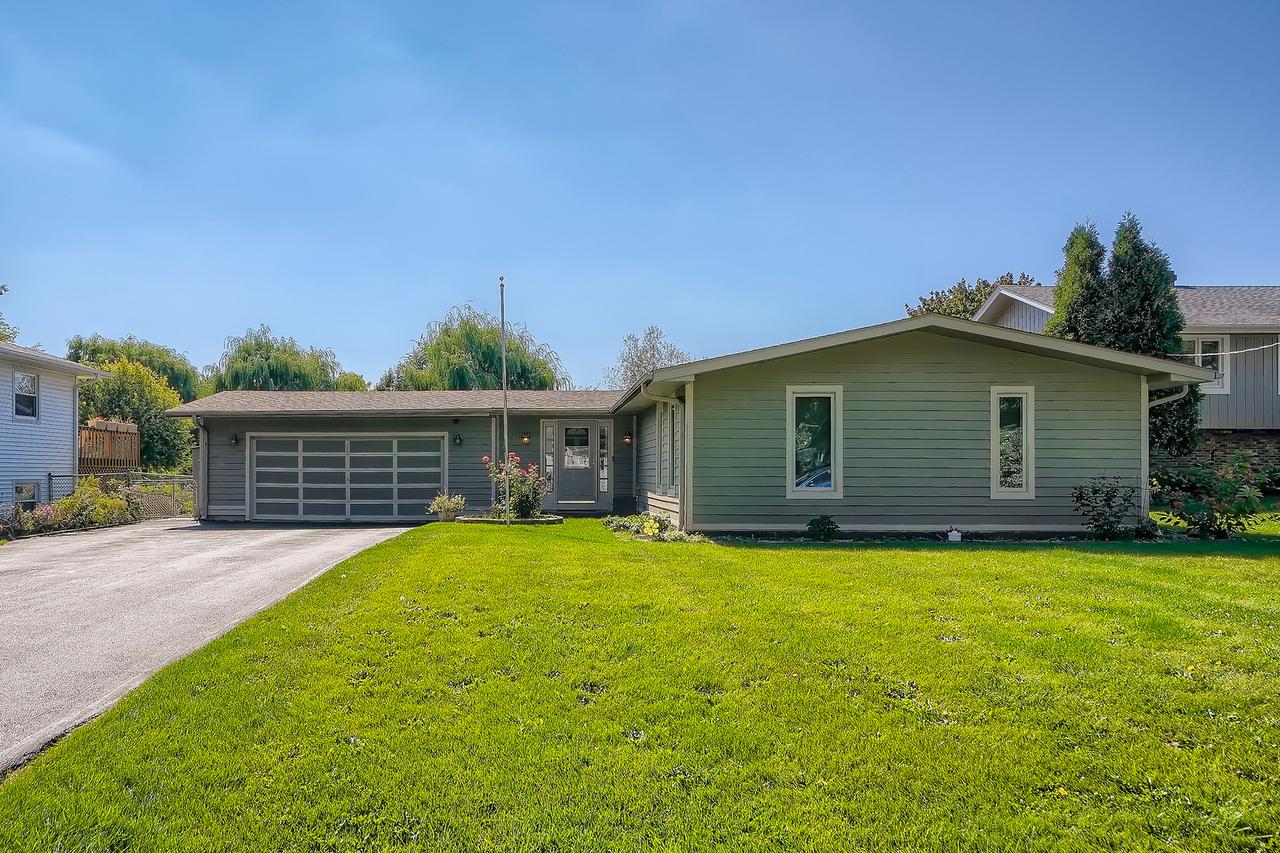 17951 W Winnebago Dr., Grayslake, IL 60030