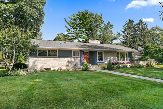 425 Maple Ln., Geneva, IL 60134