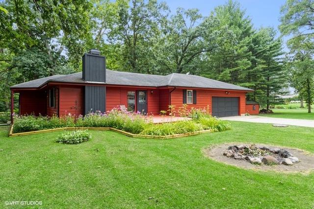 88 Riverside Dr., Yorkville, IL 60560