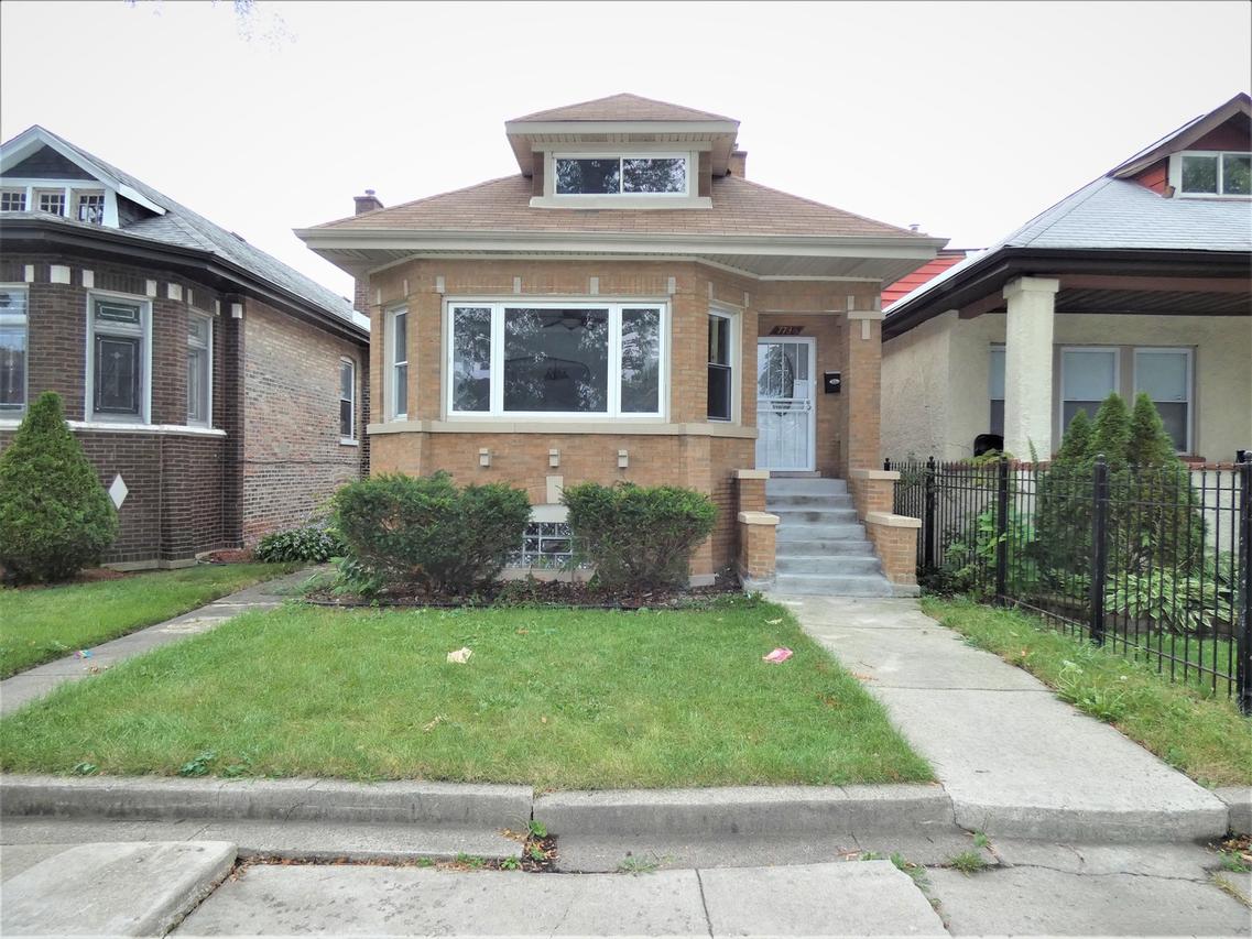 7736 S Winchester Ave., Chicago, IL 60620